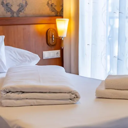 Hotel Barbakan 3*